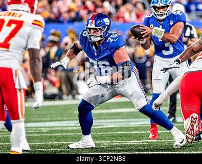 NFC East teams finish week without a win as injuries mount