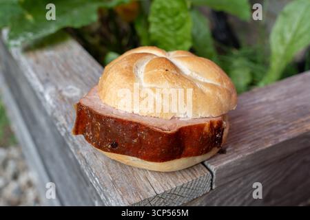 Bavaria, Germany - September 17, 2025: Bavarian Leberkässemmel as an outdoor snack *** Bayerische Leberkässemmel als Brotzeit im Freien Stock Photo