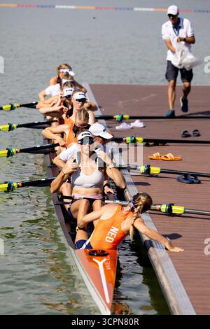 SHANGHAI - The Dutch women's eight final at the World Rowing ...
