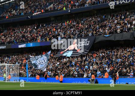 Etihad Stadium, Manchester, UK. 27th Sep, 2025. Premier League Football, Manchester City versus Burnley; a banner of Manchester World Champion boxer Ricky Hatton, who recently passed away aged 47 Credit: Action Plus Sports/Alamy Live News Stock Photo