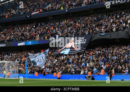 Etihad Stadium, Manchester, UK. 27th Sep, 2025. Premier League Football, Manchester City versus Burnley; a banner of Manchester World Champion boxer Ricky Hatton, who recently passed away aged 47 Credit: Action Plus Sports/Alamy Live News Stock Photo