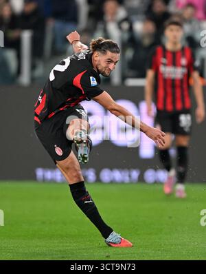 Adrien Rabiot of Ac Milan in action during the Serie A match beetween ...