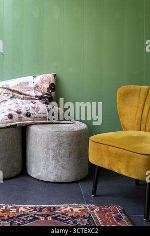 Quite room for relaxed contemplation.  Embassy of the Free Mind, Amsterdam, Netherlands Stock Photo