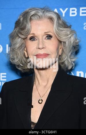 Jane Fonda attends the 'This Is Crazy' NAMI Benefit Performance at