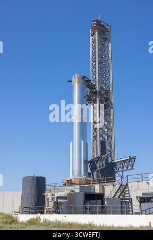 Starbase, USA. 11th Oct, 2025. Rollout and stacking of the last version ...