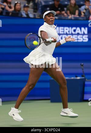 American  tennis player Venus Williams (USA) in action at the US Open Championships 2025, USTA Billie Jean King National Tennis Center, Flushing Meado Stock Photo