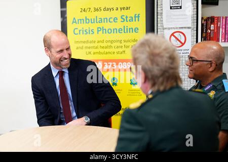 The Prince of Wales meets paramedics and other front-line workers during a visit to the London Ambulance Service at its headquarters in Waterloo. Picture date: Friday October 17, 2025. Stock Photo
