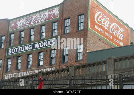 Old Coca-Cola Bottling Plant in downtown Lynchburg, VA, USA Stock Photo
