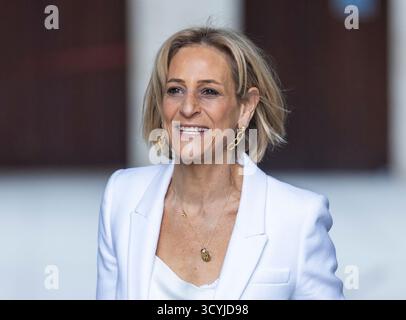 London, UK. 19th Oct, 2025. Journalist, Emily Maitlis, at the BBC after attending Sunday with Laura Kuenssberg, hosted by Victoria Derbyshire this week. Guests discuss the hot political topics of the week. Credit: Mark Thomas/Alamy Live News Stock Photo