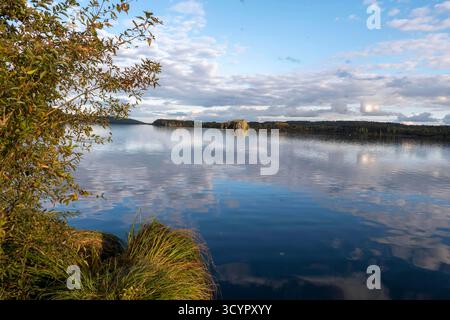Badehalbinsel Absberg , kleiner Brombachsee im Herbst 15.10.25 *** Absberg bathing peninsula, Kleiner Brombachsee in fall 15 10 25 Stock Photo