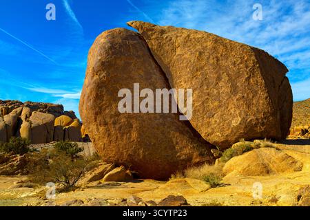Joshua Tree National Park California USA. Split Rock Joshua Tree National Park, California, Stock Photo