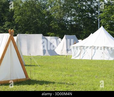 Tent camp and market stall at a medieval spectacle Stock Photo - Alamy
