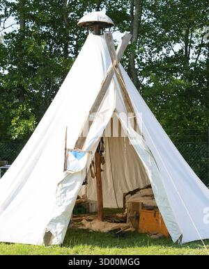 Tent camp and market stall at a medieval spectacle Stock Photo - Alamy