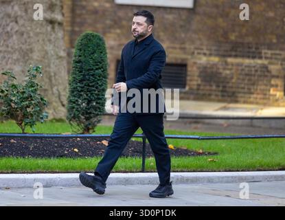 London, UK. 24th Oct, 2025. ‘Coalition of the willing' meeting in London. Ukraine's President Volodymyr Zelensky, meets Britain's Prime Minister Keir Starmer at 10 Downing Street.He is expected to call on Europe to deliver more long-range missiles to help Kyiv maintain its momentum against Moscow Credit: Mark Thomas/Alamy Live News Stock Photo