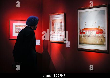 London, UK. 24th Oct, 2025. A visitor looks at the works. Christie's Exceptional Paintings from The Personal Collection of Prince & Princess Sadruddin Aga Khan photocall. Credit: Imageplotter/Alamy Live News Stock Photo