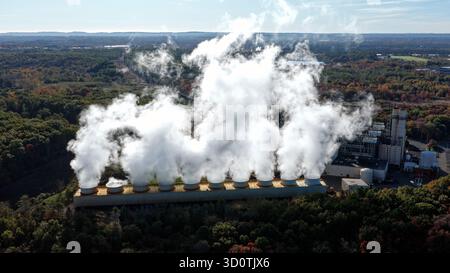 Steam rising from a Cogen plant in Sayreville, New Jersey Stock Photo