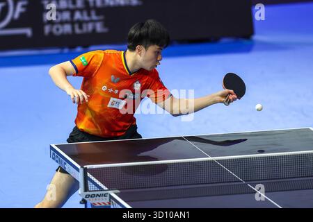 London, UK. 24th Oct, 2025. Lin Yun-Ju of Taiwan against Sora Matsushima of Japan during the World Table Tennis Star Contender London 2025 at the Copper Box Arena in London, England (Photo by Alexander Canillas/Sports Press Photo) Credit: SPP Sport Press Photo. /Alamy Live News Stock Photo