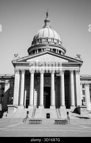 Black and white (monochrome) view of the Capitol Building over the ...