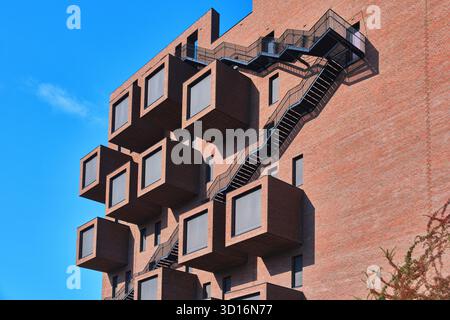 Oslo, Norway - Sept. 8, 2025:The Wedge Office Building, designed by A-Lab, combines cantilevered meeting rooms with a zigzagging external staircase Stock Photo