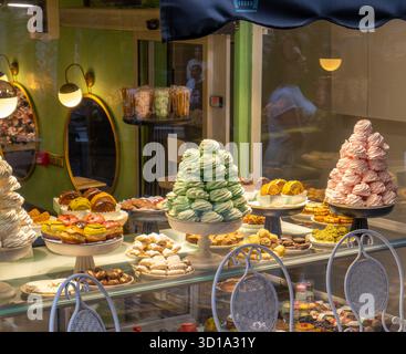 Istanbul, Turkey -  August 1, 2025: Meringues, cookies, cakes and pastries from the traditional Beyoglu patisserie. Colorful and delightful pastries. Stock Photo