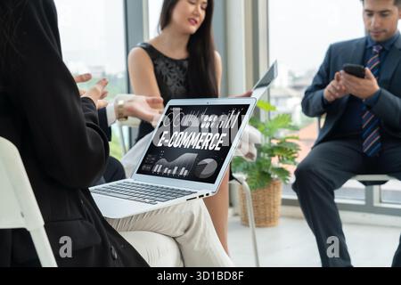 E-commerce data software provide modish dashboard for sale analysis to the online retail business Stock Photo