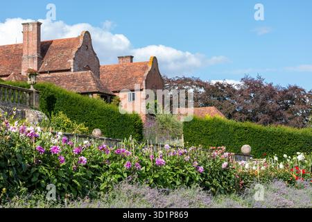 Port Lympne, Kent, UK, 2014. View of the Mansion and gardens at Port Lympne Stock Photo