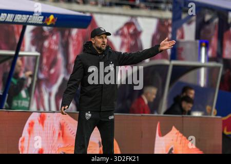 sebastian-hoene-stuttgart-coach-photo-nordphoto-memmler-stock