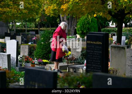 People commemorate the Commemoration of All the Faithful Departed ...