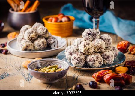 Homemade paleo energy balls, gluten and sugar free snack for Christmas Stock Photo