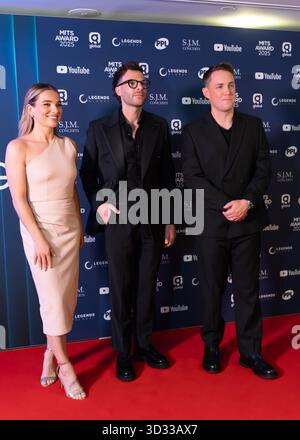 London, UK. 03rd Nov, 2025. London, red carpet arrivals at the Music Trusts Awards. Pictured: (L-R) Sian Welby, Jordan North, Chris Stark Credit: Independent Photo Agency/Alamy Live News Stock Photo