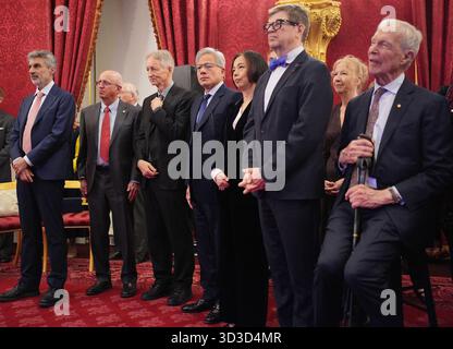 The recipients of the 2025 Queen Elizabeth Prize for Engineering (left-right) Professor Yoshua Bengio, Dr. Bill Dally, Professor Geoffrey Hinton, Jensen Huang, Dr. Fei-Fei Li, Dr. Yann LeCun and Professor John Hopfield, for their contributions to the development of modern machine learning in the field of Artificial Intelligence, during a reception at St James' Palace in central London. The Queen Elizabeth Prize for Engineering (QEPrize) champions engineering innovation which is of global benefit to humanity. Picture date: Wednesday November 5, 2025. Stock Photo