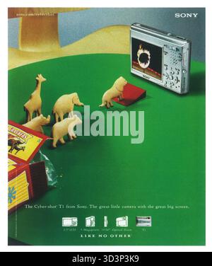 2004 Sony Cyber-shot DSC-T1 digital camera ad Stock Photo