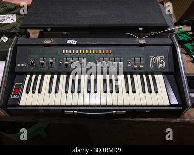 Eko synth P15 vintage keyboard in case for sale at a local auction Stock Photo