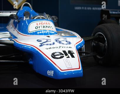 Affiche Ancienne Gitanes Ligier – Formule 1 – Automobile Poster Vintage