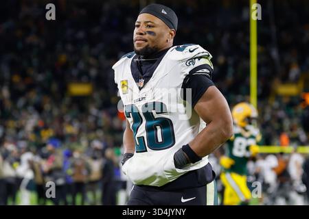 Green Bay, Wisconsin, USA. 10th Nov, 2025. Philadelphia Eagles running back Saquon Barkley (26) heads to the locker room after the NFL football game between the Philadelphia Eagles and the Green Bay Packers at Lambeau Field in Green Bay, Wisconsin. Darren Lee/CSM/Ģ����ý Live News Stock Photo