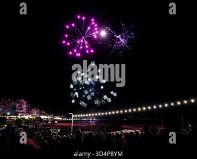 Eastbourne Bonfire Night finale with Fireworks display on the seafront Stock Photo