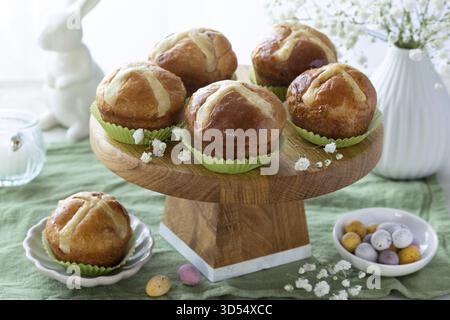 Food, Muffin Easter hot cross buns, selective focus Stock Photo