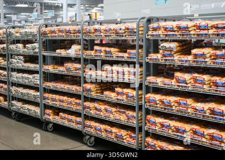 Rows of Sara Lee brand hot dog and hamburger buns inside a Sam's Club ...