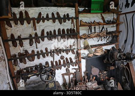 Ryedale Folk Museum, Cobbler's shop, North York moors, Yorkshire Stock Photo
