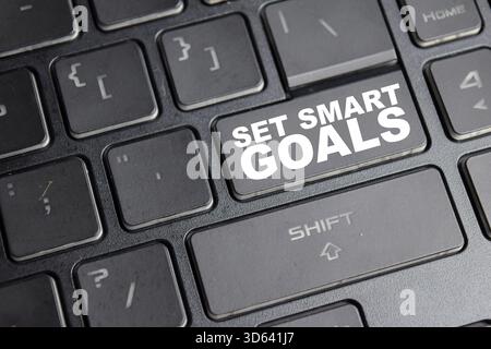 Set smart goals button on the keyboard Stock Photo