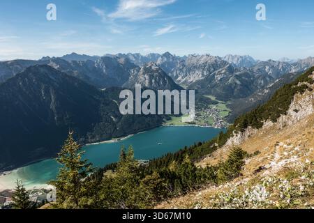 View from the Rofan Mountains over Lake Achensee to Pertisau and the Karwendel Mountains, Rofan Mountains, Maurach, Tyrol, Austria Stock Photo