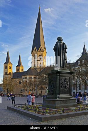 Muensterplatz with the Beethoven Memorial and Bonn Minster, Bonn, North Rhine-Westphalia, Germany Stock Photo
