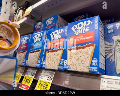 Los Angeles, California, United States - 05-05-2023: A view of several shelves dedicated to Pop Tarts pastries, on display at a local grocery store. Stock Photo
