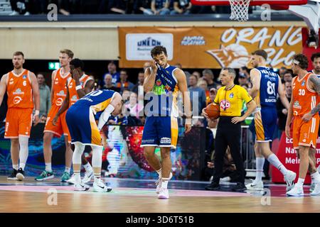 Elias Baggette (ROSTOCK SEAWOLVES, #04)Elijah Mitrou-Long (Aris ...