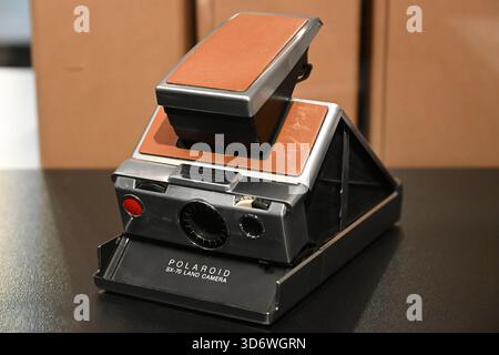 Polaroid SX-70 Land camera, 1972-1981 used by MI5 Stock Photo
