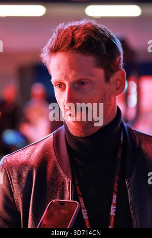 Las Vegas, USA. 22nd Nov, 2025. Romain Grosjean (FRA). 22.11.2025. Formula 1 World Championship, Rd 22, Las Vegas Grand Prix, Las Vegas, Nevada, USA, Race Day. Credit: James Moy/Alamy Live News Stock Photo