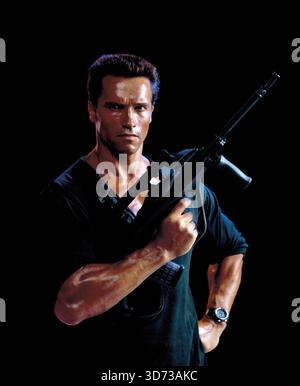 ARNOLD SCHWARZENEGGER in COMMANDO (1985), directed by MARK L. LESTER ...