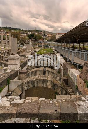 Ancient Roman columns and arches of the Agora of Smyrna, Izmir, Turkey ...