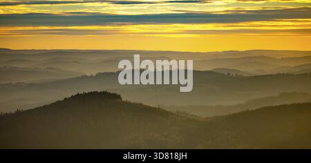 Hills near Sundern in Sauerland, Sauerlandhuegel, Sauerland, sunset, Hoevel, Sundern, Sauerland, North Rhine-Westphalia, Germany Stock Photo