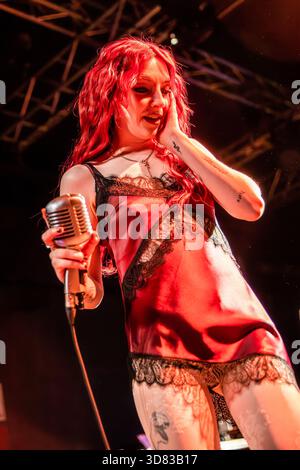 Milan Italy. 27th nov 2025. The English singer songwriter Sophie Louise